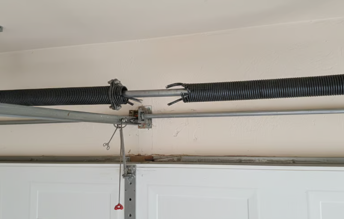 The 5 Most Common Symptoms of a Broken Spring